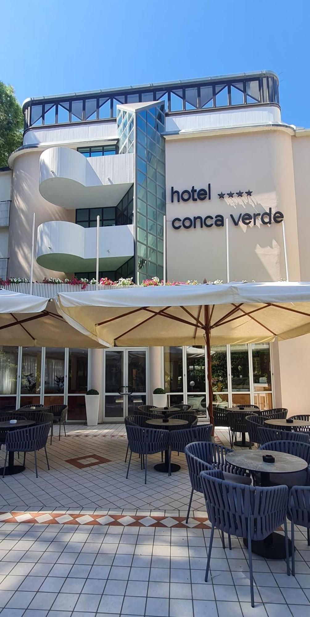 Hotel Conca Verde 利尼亚诺萨比亚多罗 外观 照片